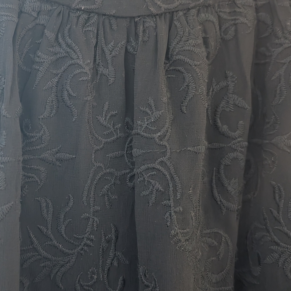 Eri + Ali Peasant Style Embroidered Astrid Dress - Picture 5 of 12